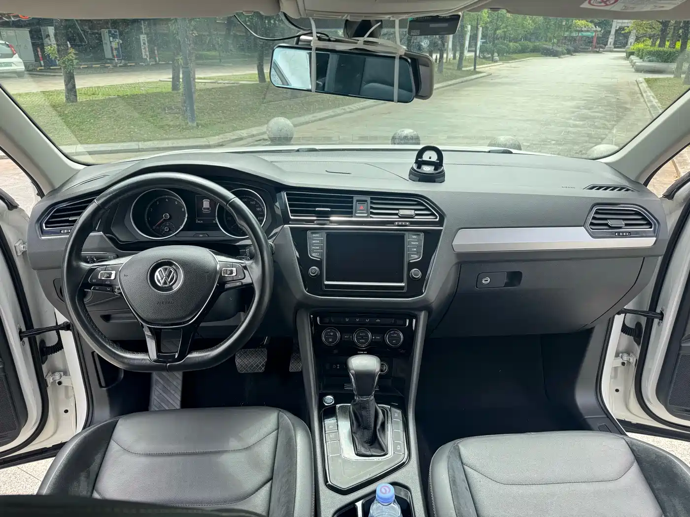 Volkswagen Tiguan L 2017 330TSI Automatic 2WD Comfort Edition фото 6