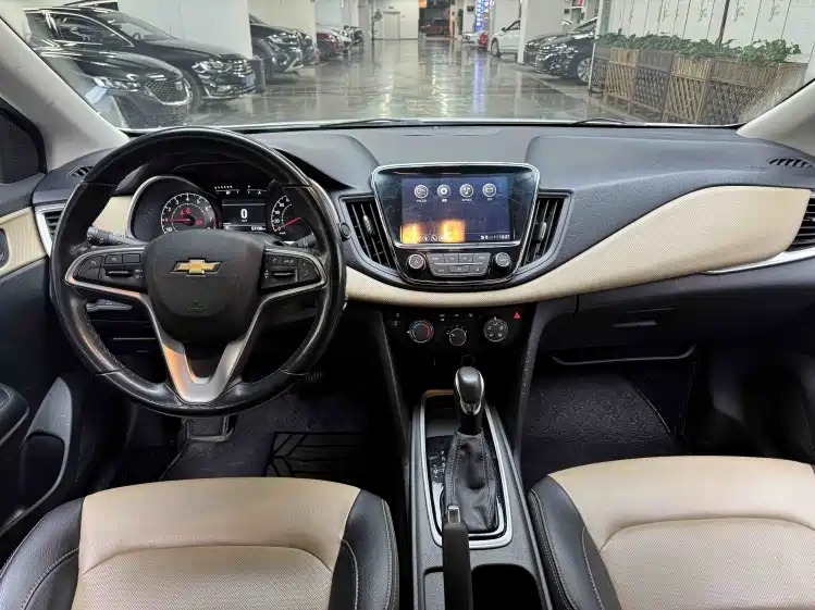Фото 5 - Chevrolet Monza