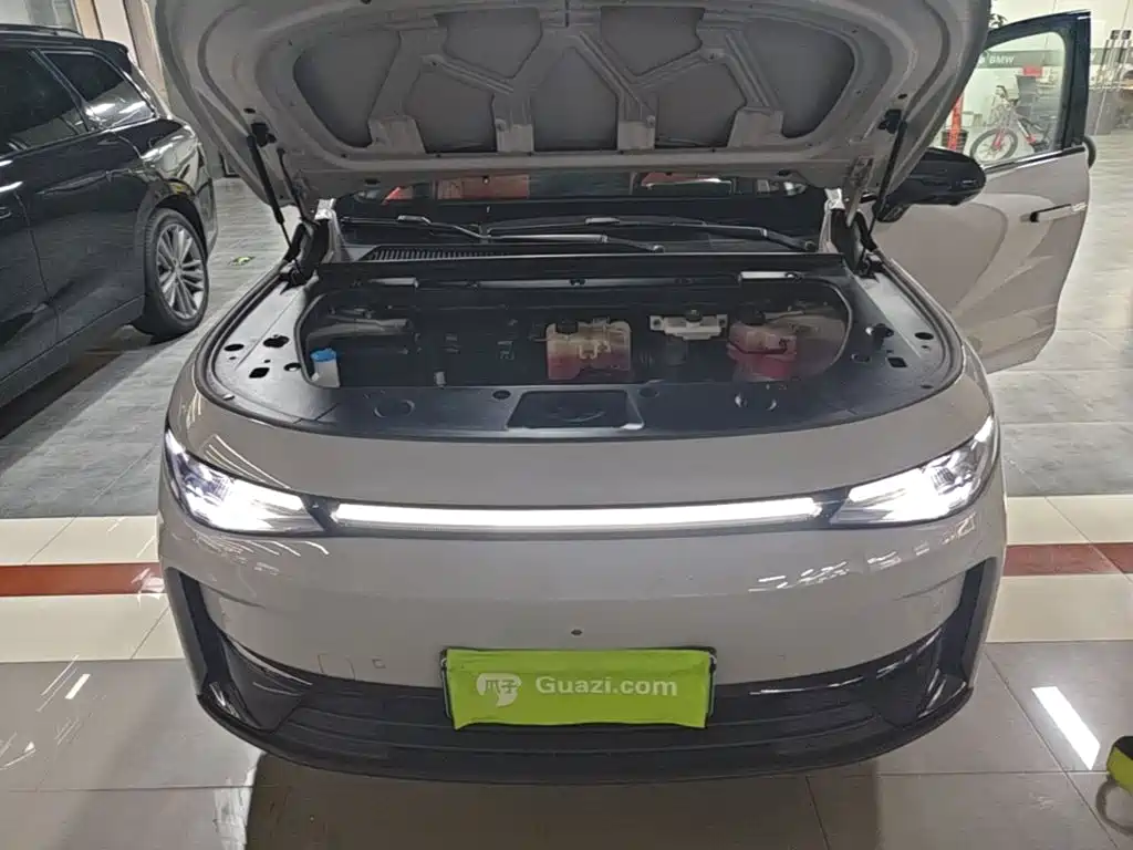 Фото 20 - Leapmotor C10