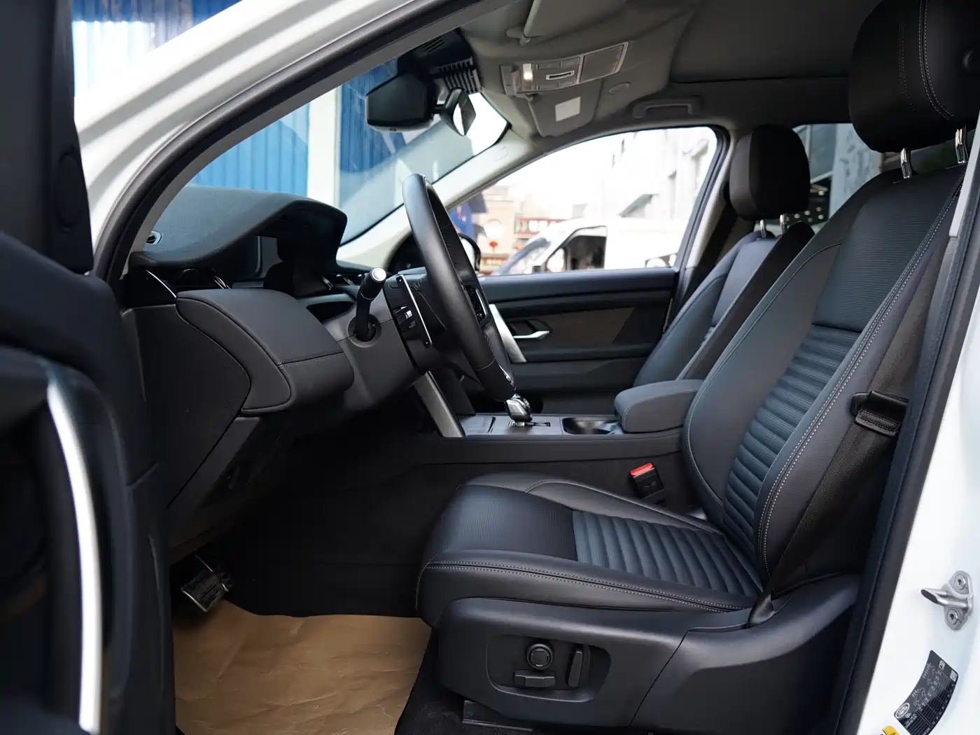 Land Rover Discovery Sport 2024 Performance Technology Edition фото 4