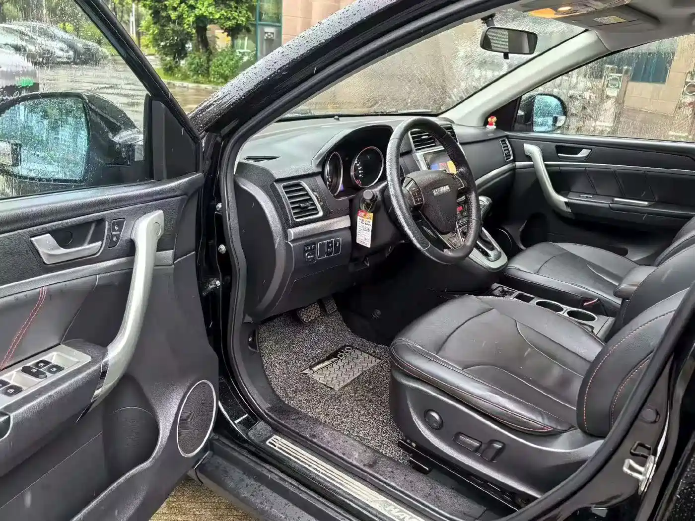 Фото 6 - Haval H6