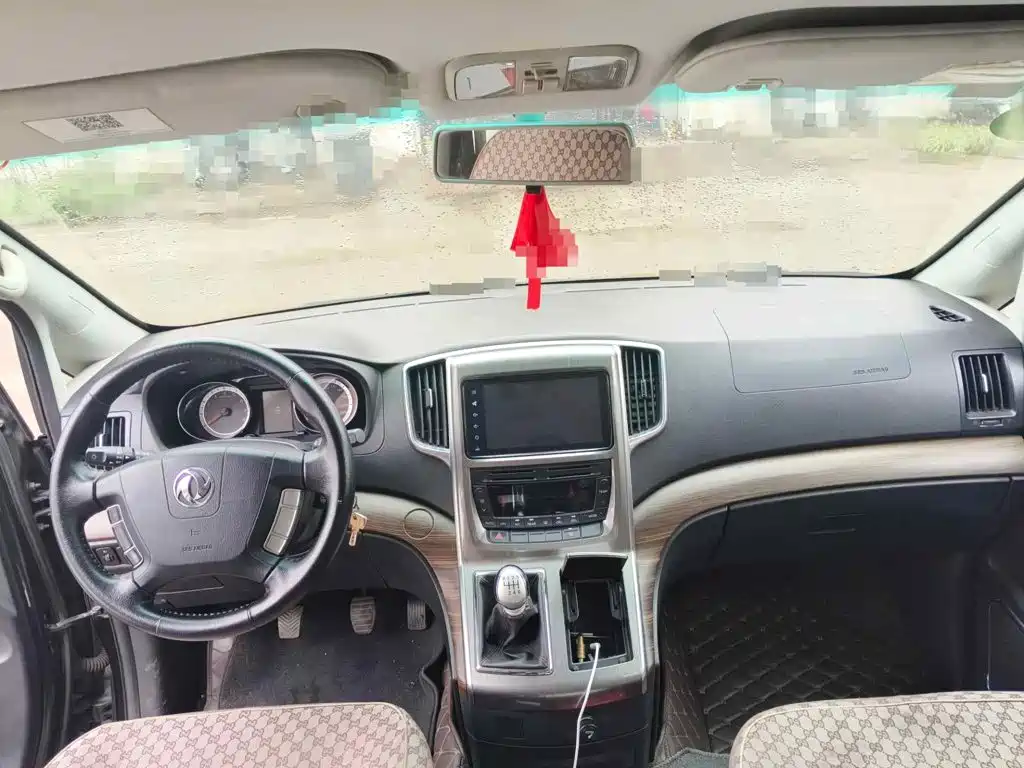 Dongfeng Fengxing Fengxing CM7 2018 2018 Classic 2.0T Manual Luxury