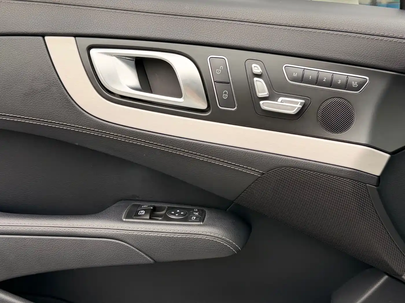 MERCEDES-BENZ SL CLASS