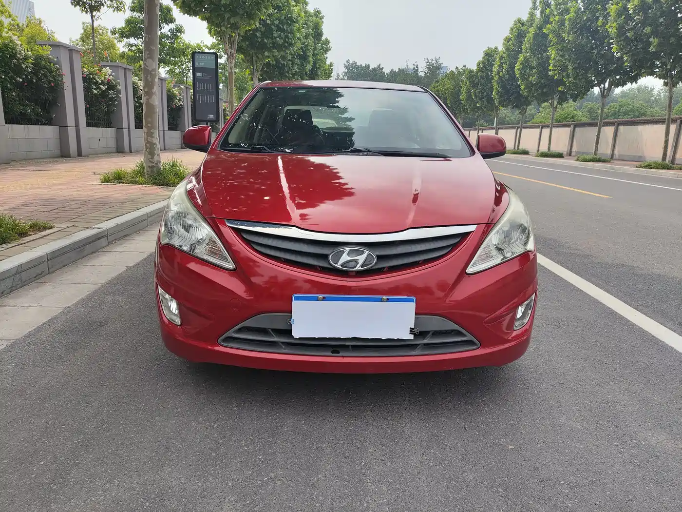 Hyundai Verna 2010 Sedan 1.4L Automatic Fashion GT фото 2
