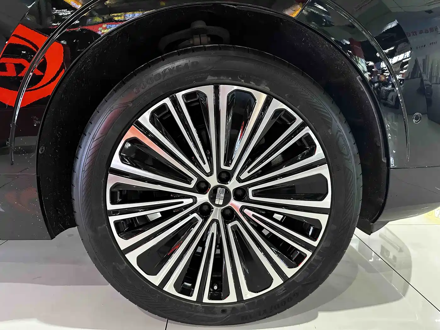 Geely Galaxy Galaxy M9 2025 Base Model фото 10