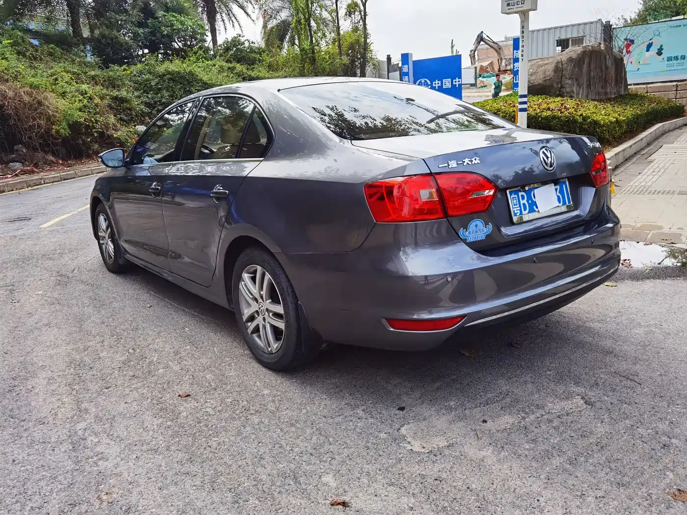Volkswagen Sagitar 2012 Model 1.6L Automatic Fashion фото 6