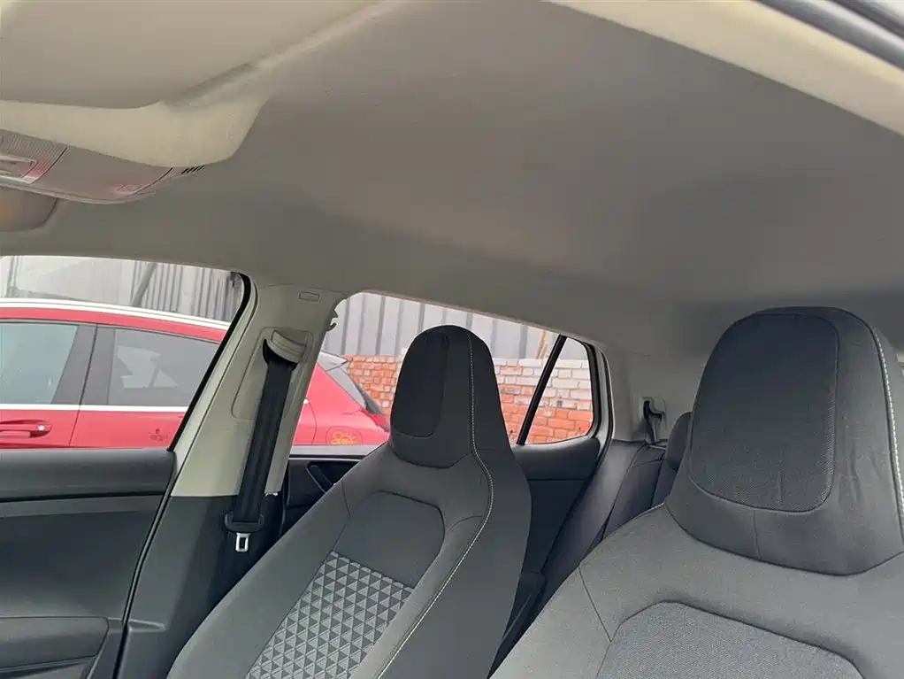 Volkswagen T-Cross 2020 1.5L Automatic Trend Edition фото 12