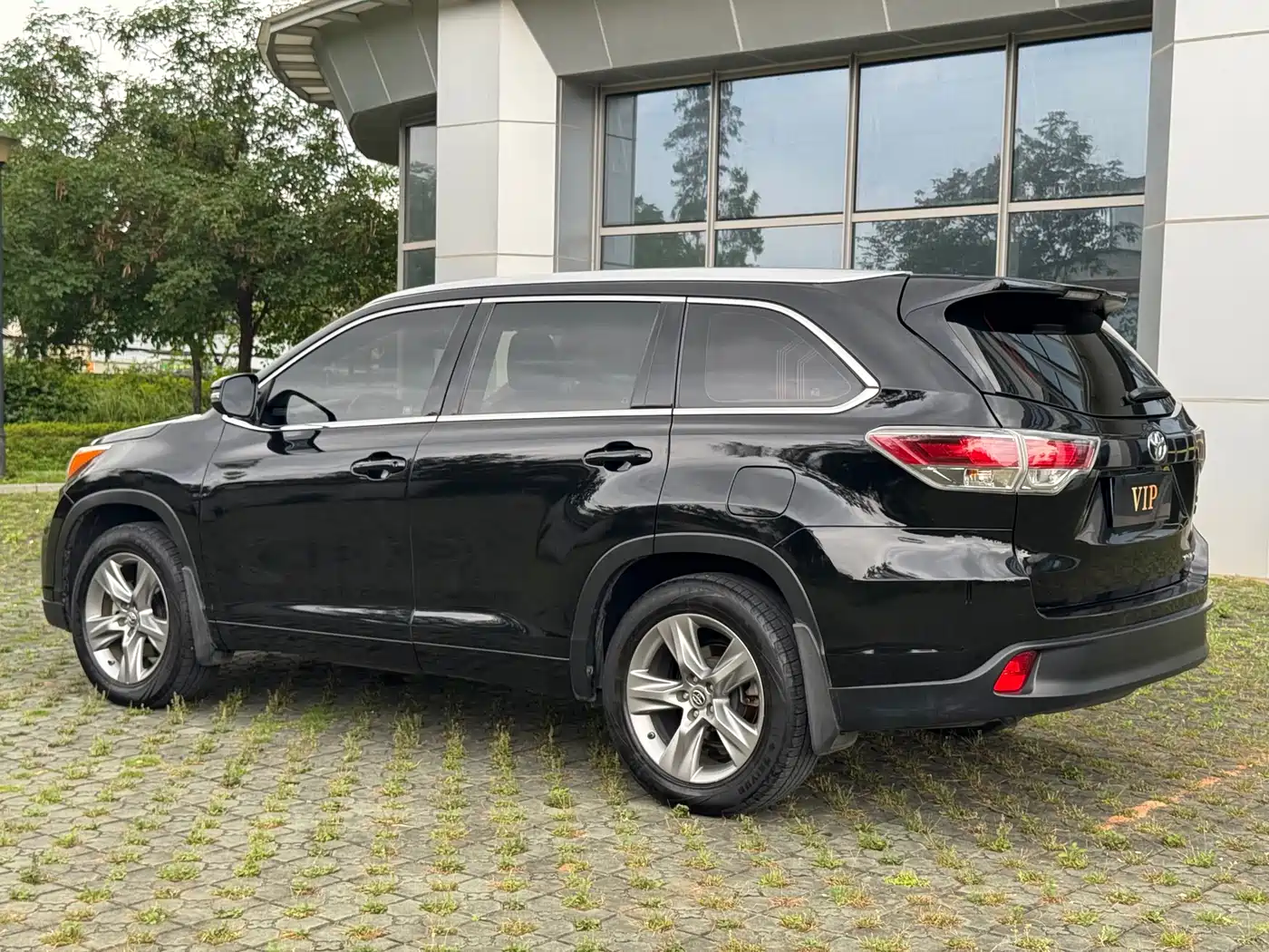 Toyota Highlander 2015 2.0T AWD Luxury Edition 7-seater фото 6
