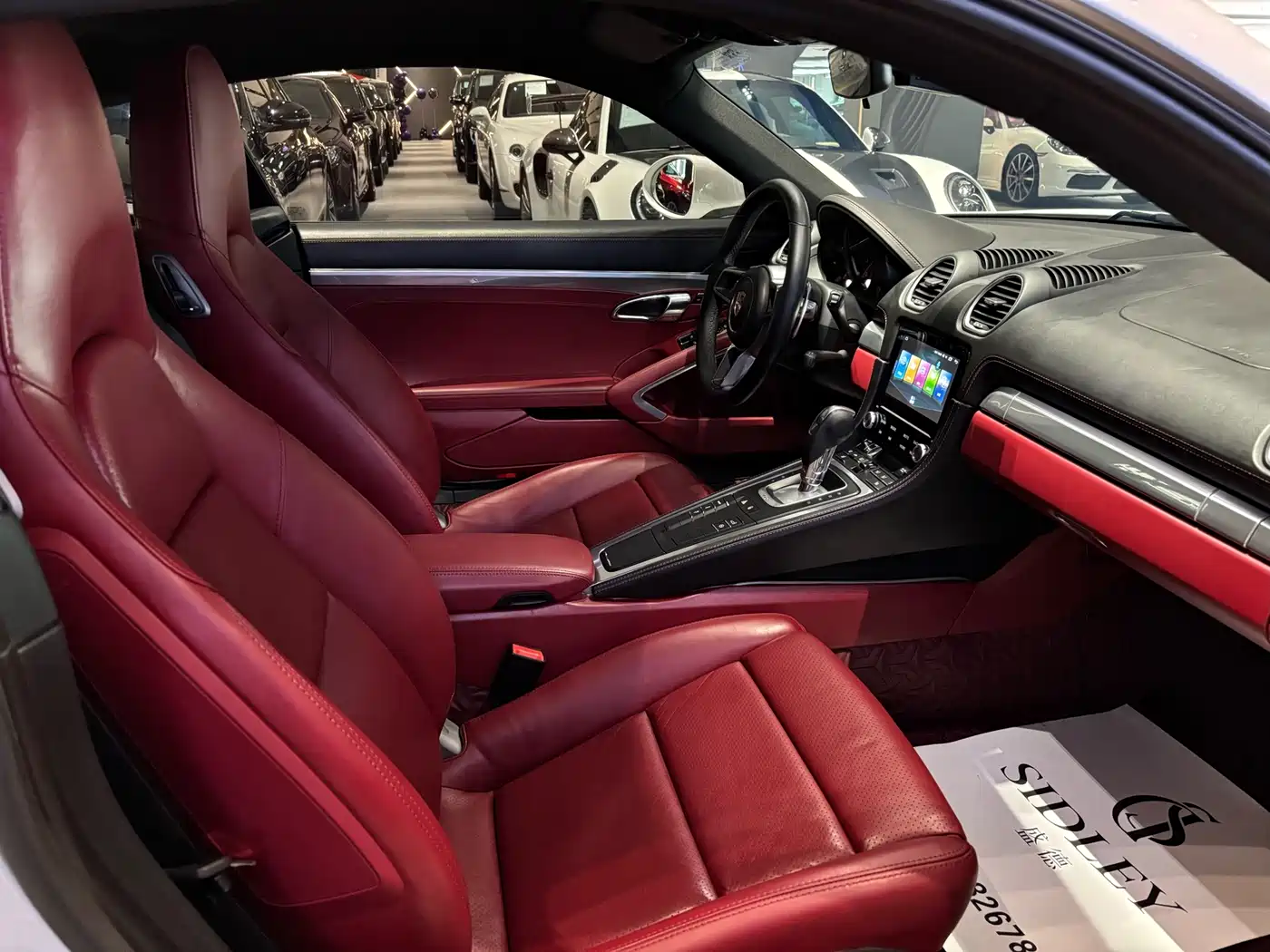 Porsche 718 2016 Cayman 2.0T фото 19