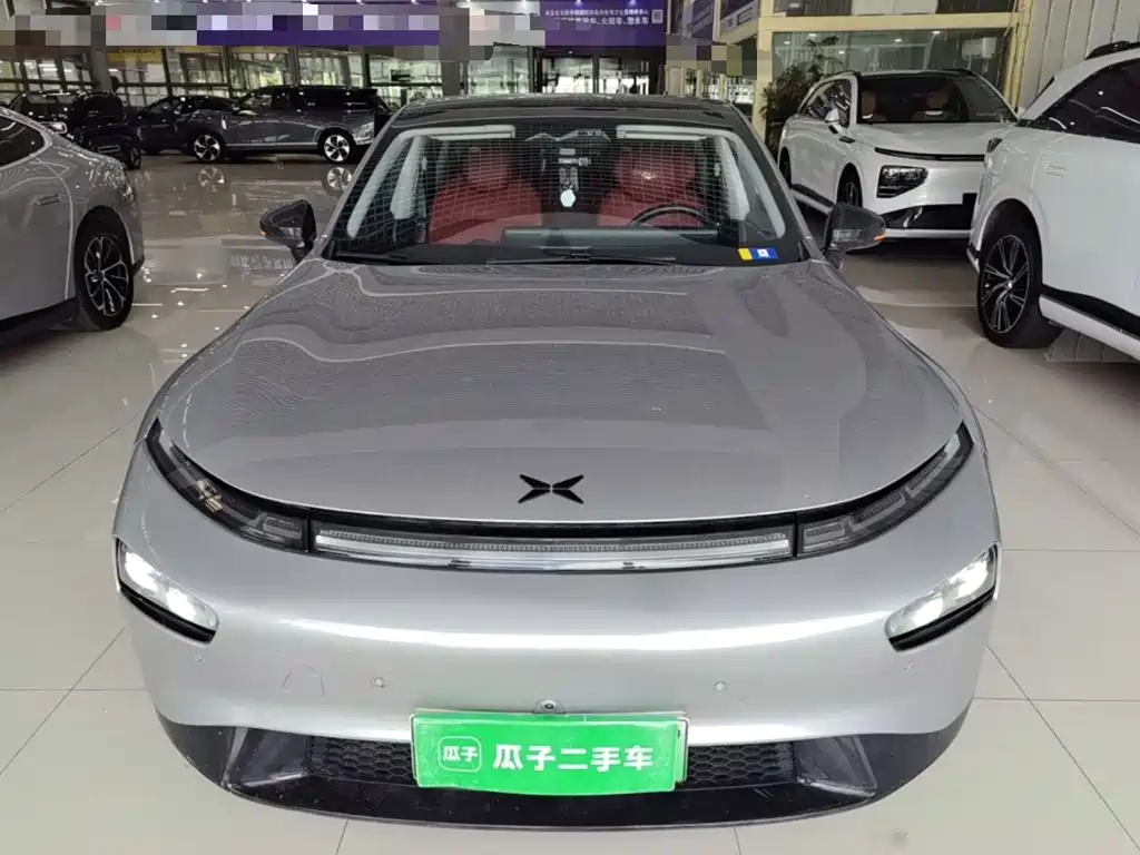 Фото 3 - XPeng P7