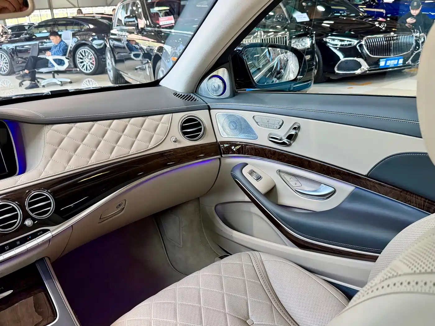 Mercedes-Benz Maybach S-Class 2017 S 600 фото 26