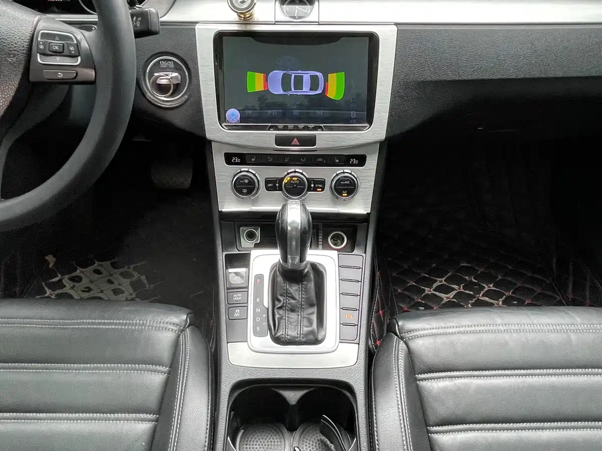 Volkswagen FAW-Volkswagen CC 2016 Model 1.8TSI Premium фото 15