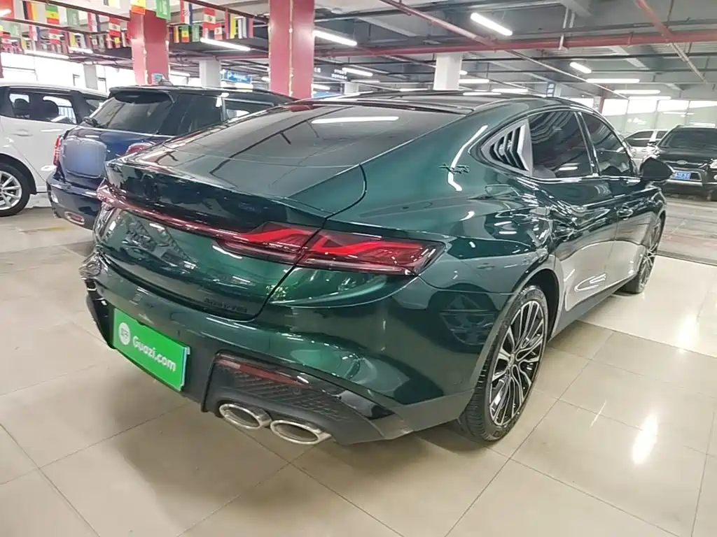 MG MG7 2025 2025 2.0T 405 AT Luxury Edition