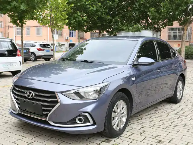  Hyundai Elantra 2018 1.6L Automatic Pleasing Edition GL China VI