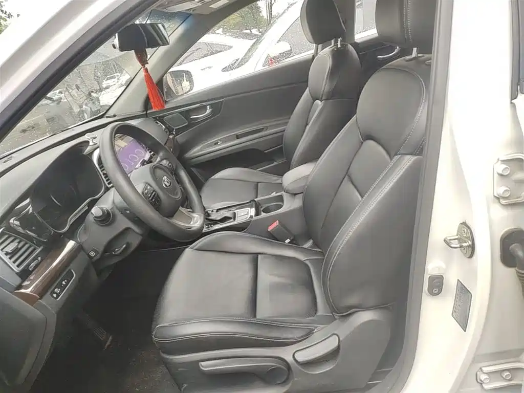 Kia K4 2014 1.8L Automatic GLS фото 15