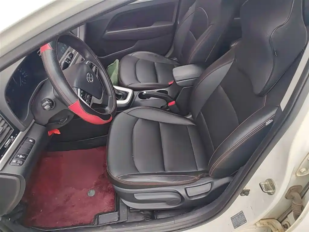 HYUNDAI LEAD