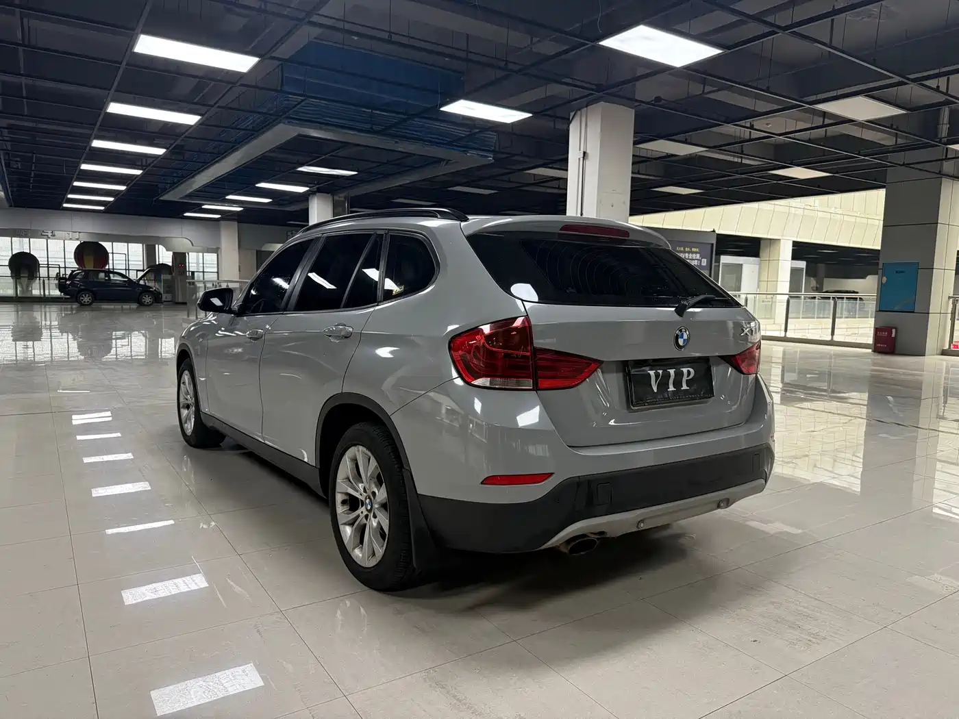 BMW X1 2013 sDrive18i Fashion фото 6