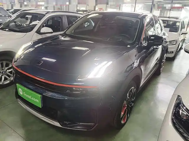 Lynk & Co 06 1.5T, Halo
