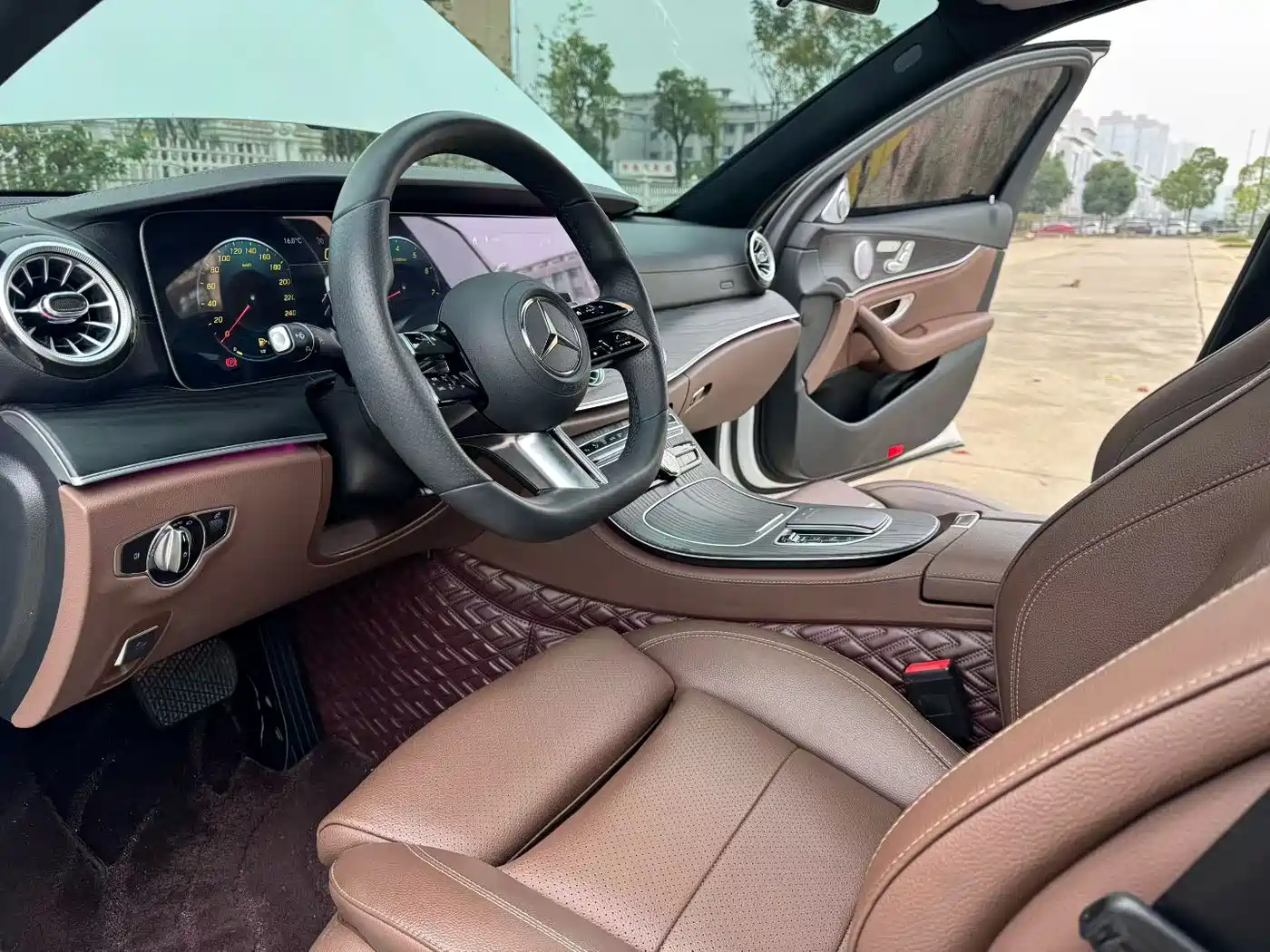 Mercedes-Benz E-Class 2021 E 260 L фото 5