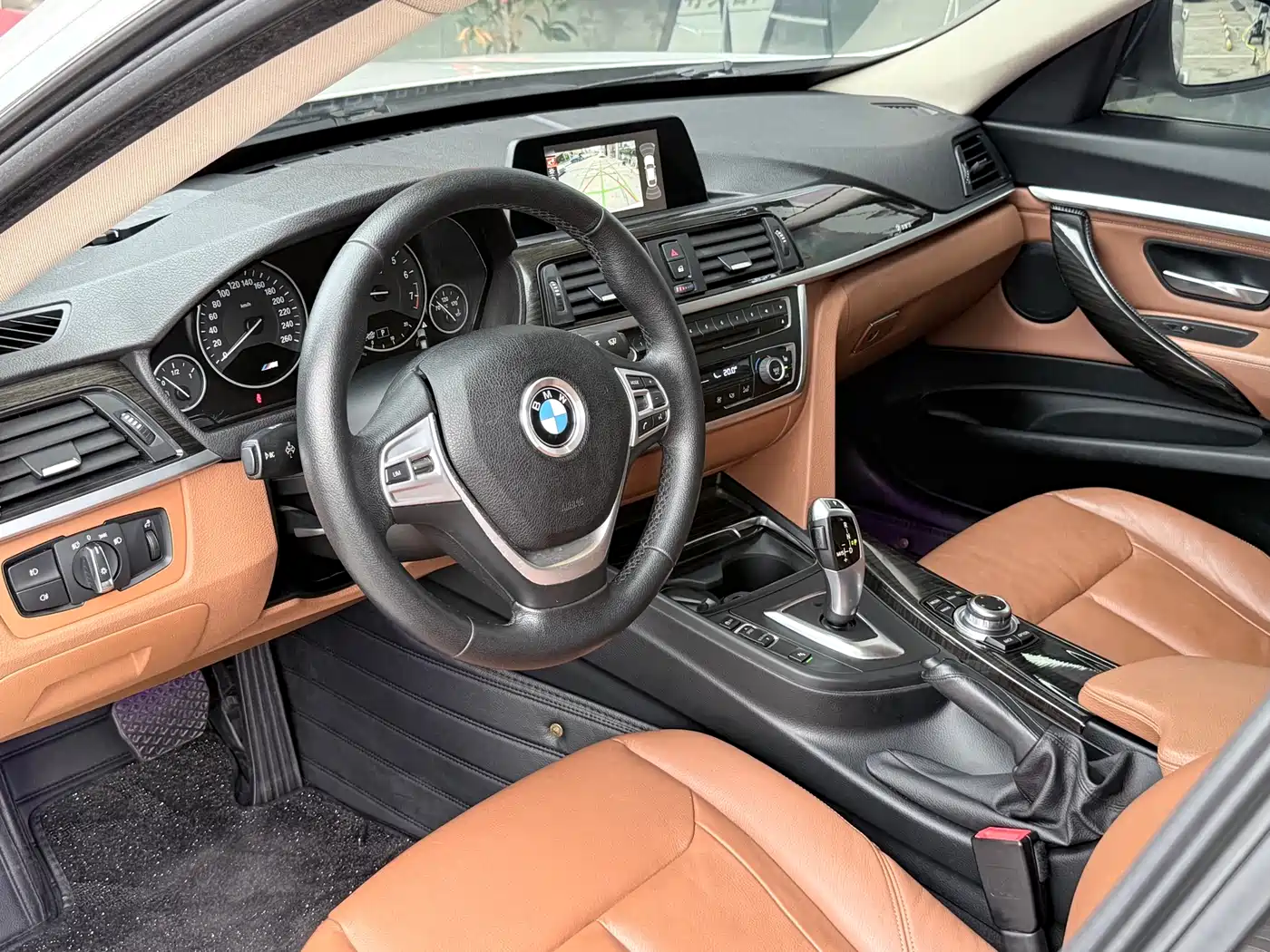 BMW 3 Series GT 2016 320i Design Package фото 4