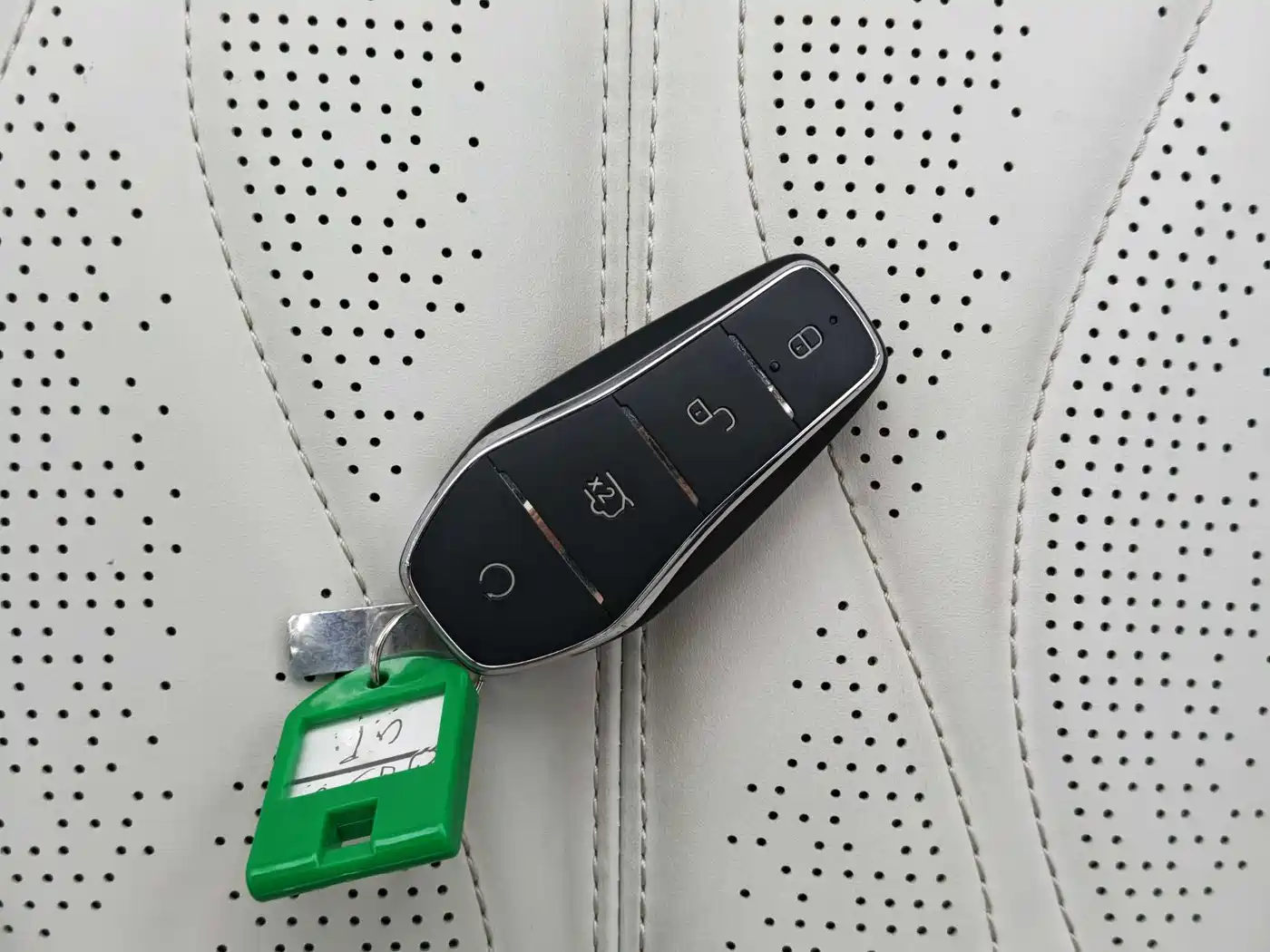 BYD Seal 06GT 2025 505 Ocean Wave Edition фото 15