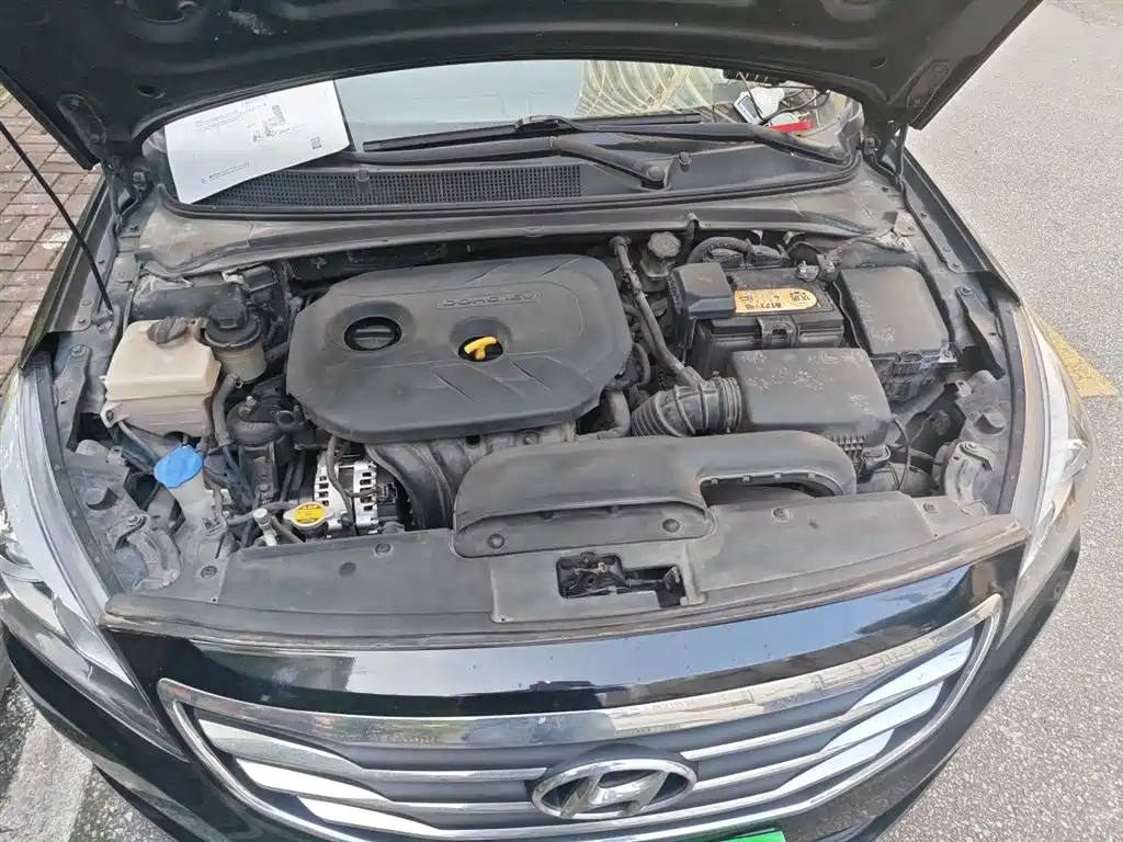 Hyundai Mistra 2014 1.8L Auto Comfort GL фото 11