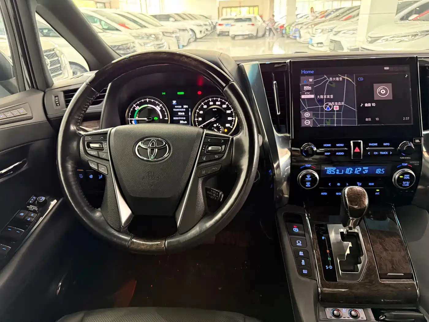 Toyota Alphard 2021 Hybrid 2.5L Premium фото 15