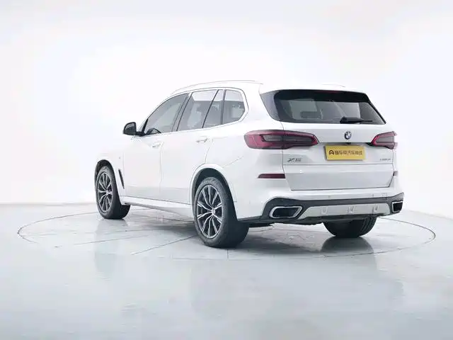 BMW X5 (Import) 2020 xDrive40i M Sport Package фото 3