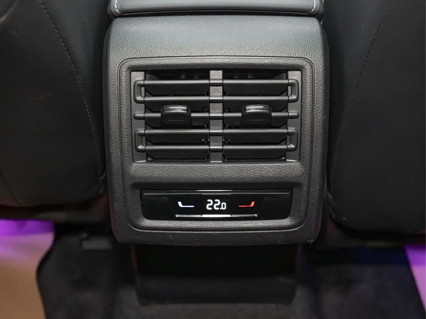 Volkswagen Golf 2021 280TSI DSG R-Line фото 16