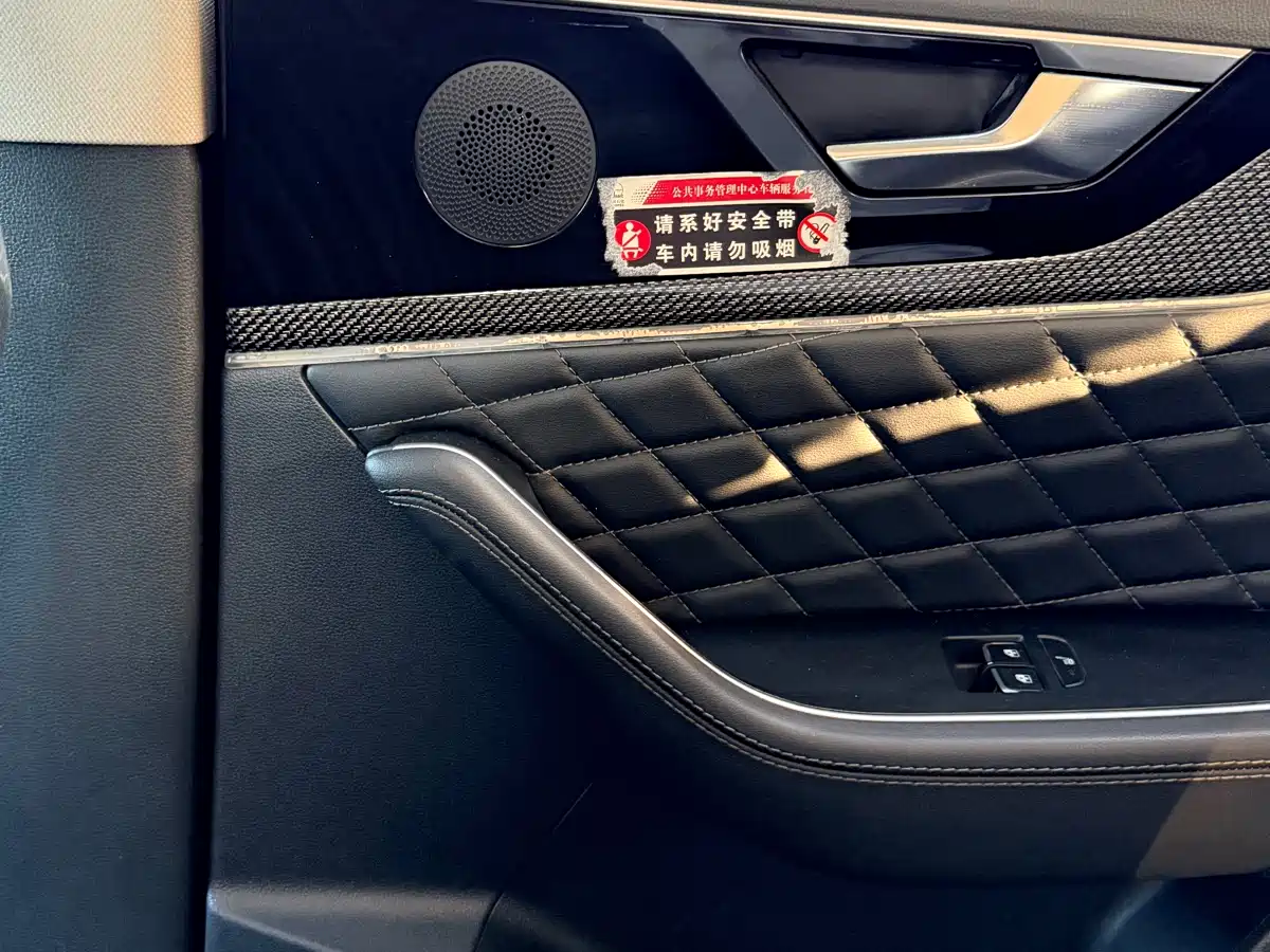 Hongqi HS5 2019 2.0T Intelligent Flagship 4WD Version фото 12