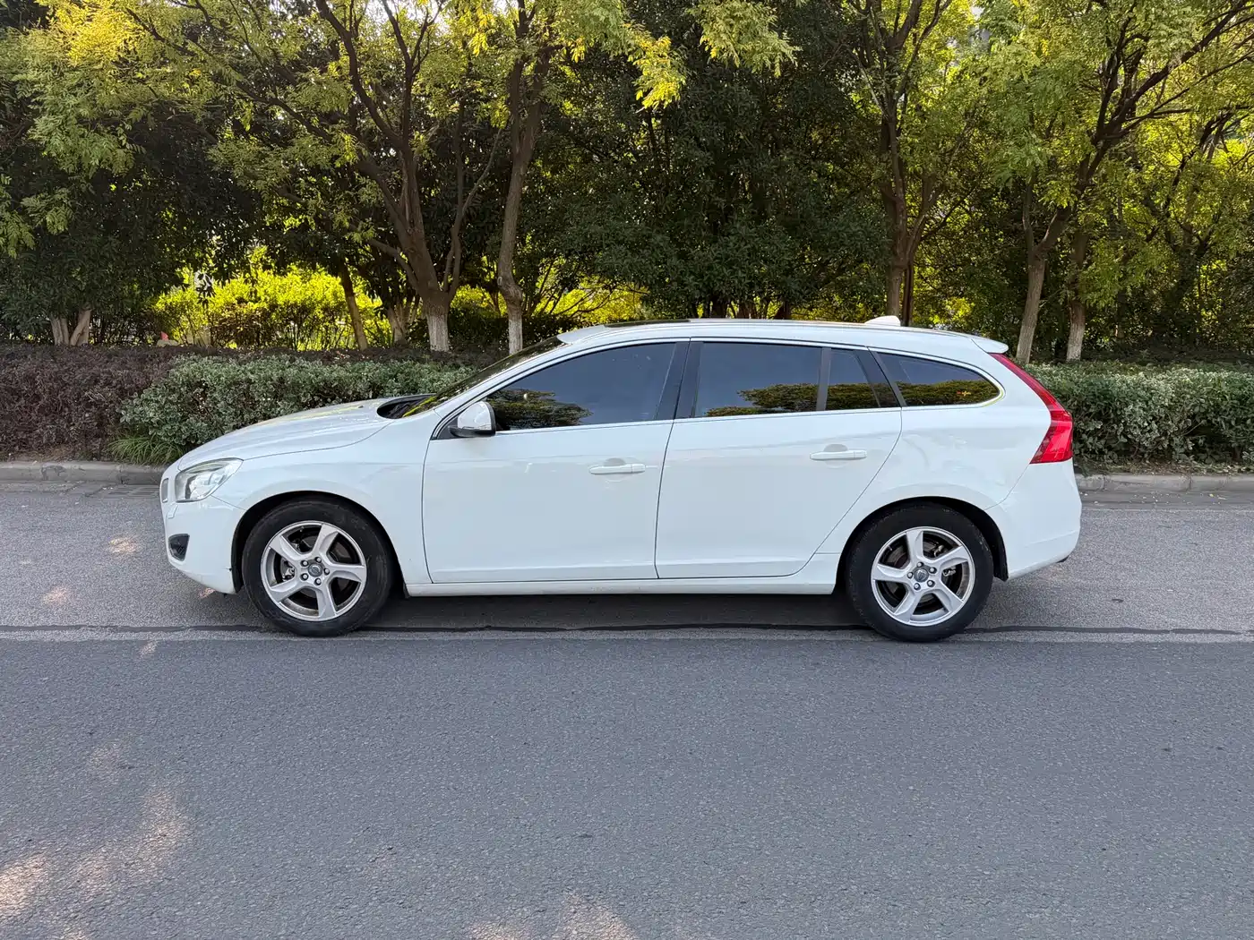 Фото 4 - Volvo V60