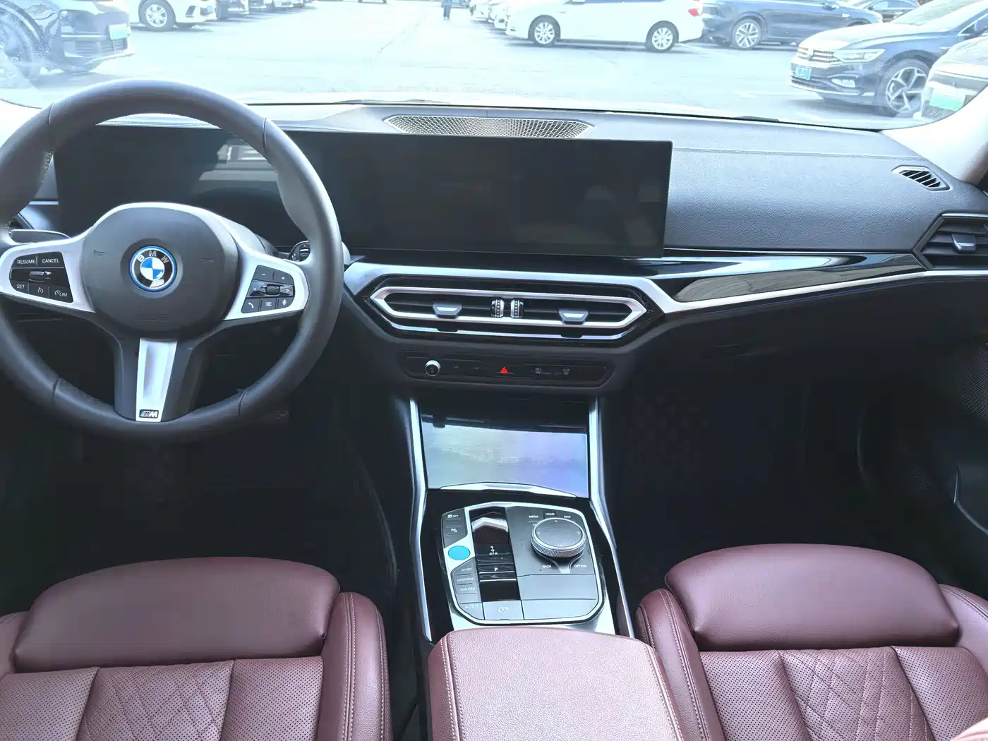 BMW i3 2024 eDrive 35 L фото 5