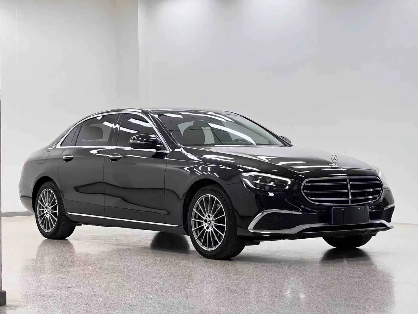 Mercedes-Benz E-Class 2021 Facelift E 260 L фото 3