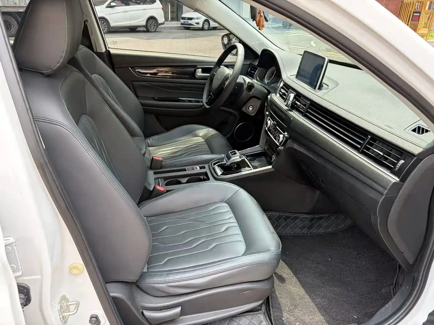 DONGFENG POPULAR S50EV