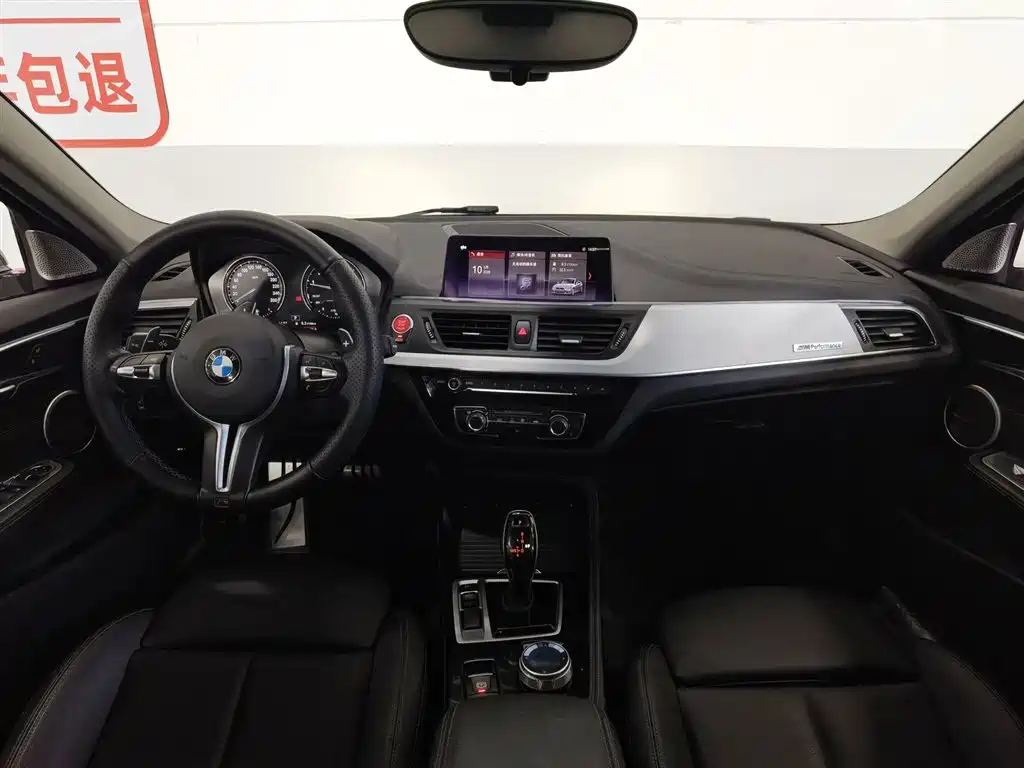 BMW 1 Series 2020 Model 120i M Sport Package фото 5
