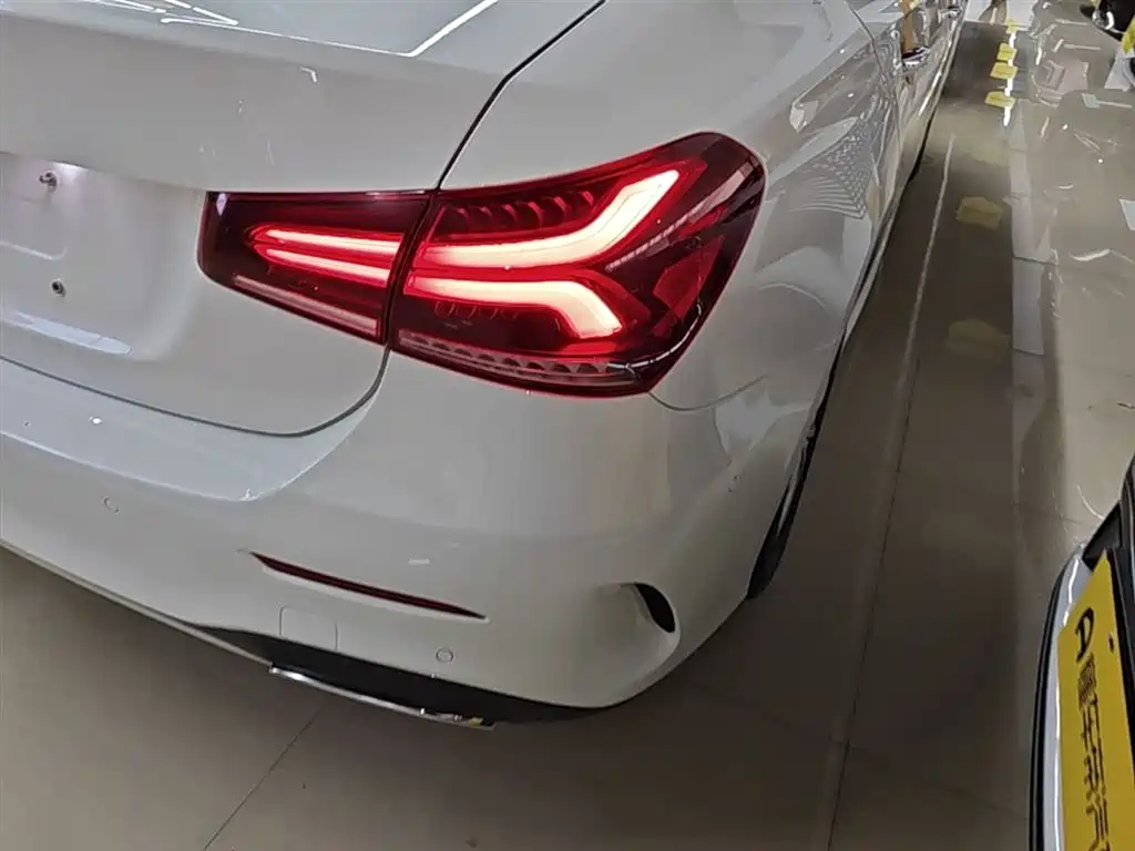 MERCEDES-BENZ CLASS A
