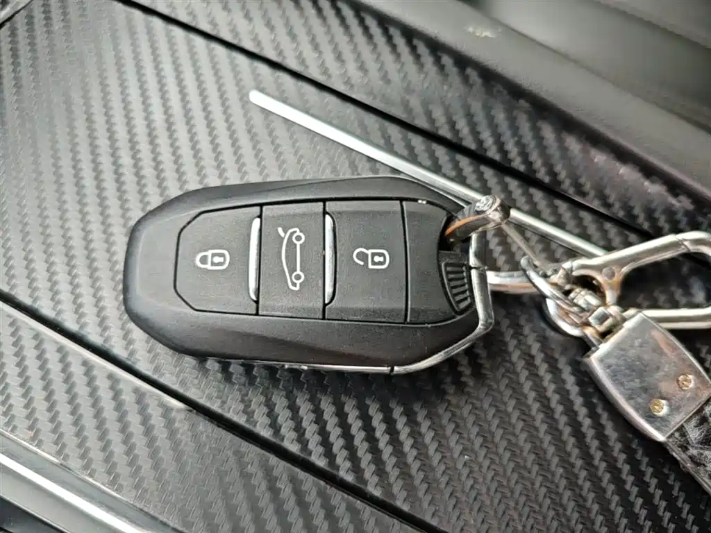 Peugeot 508 2019 508L 400THP PureTech Driving Control Edition China VI фото 9
