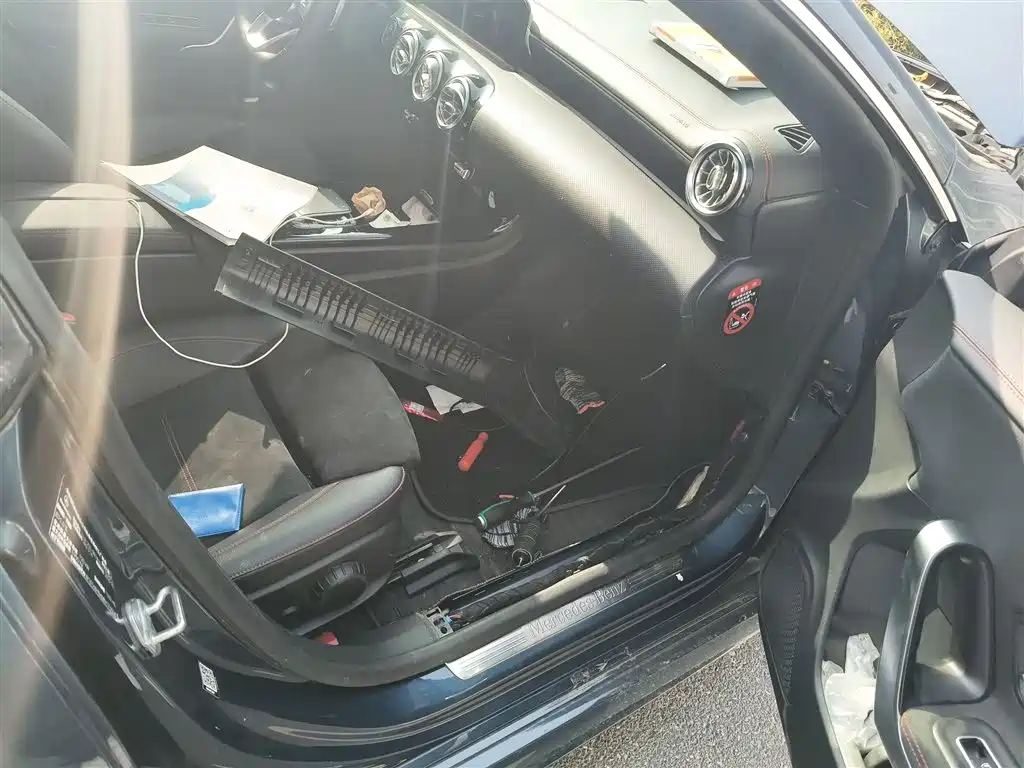 MERCEDES-BENZ CLA (IMPORT)