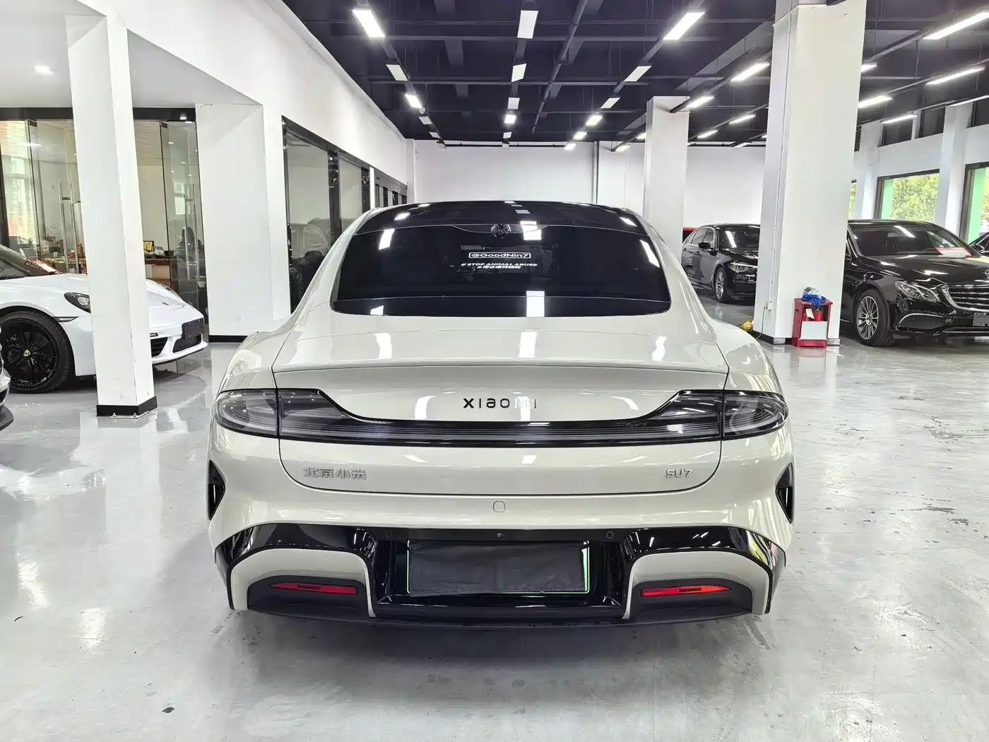 Xiaomi Auto Xiaomi SU7 2024 RWD Long Range Intelligent Driving Edition фото 6