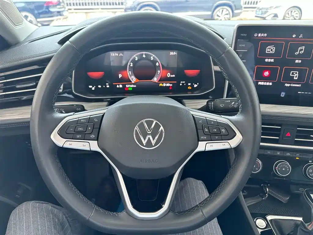 Volkswagen Sagitar 2023 300TSI DSG Surpassing Edition фото 8