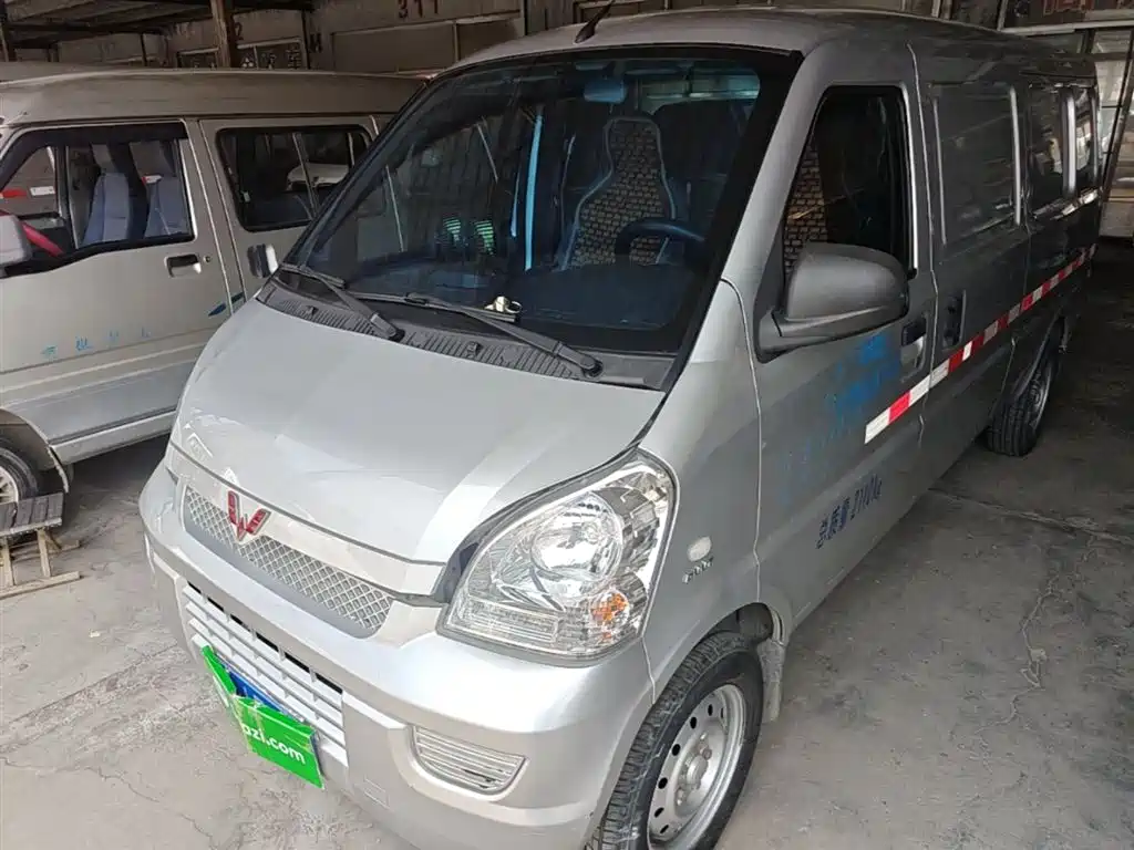 Wuling Motors Wuling Rongguang 2021 1.5L Extended Basic Windowless Van 2-Seater L3C