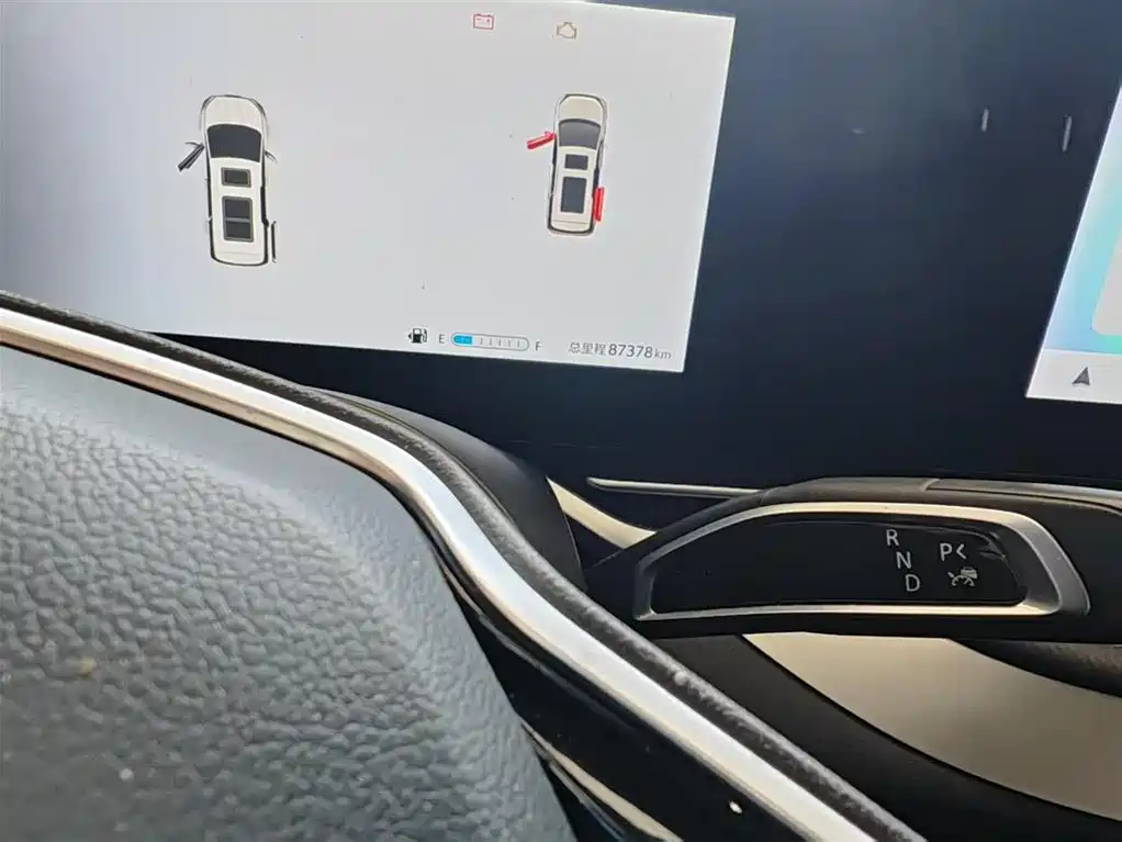 SAIC Maxus Maxus G90 2022 2.0T Interstellar 7-seater фото 5