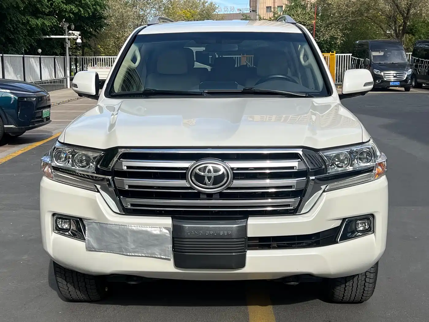 Toyota Land Cruiser (Import) фото 2