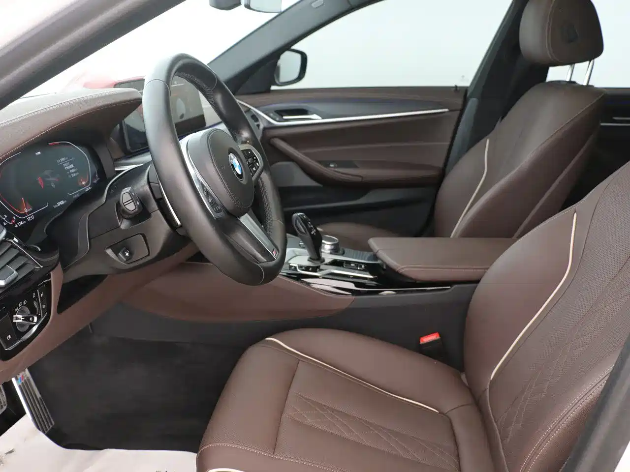 BMW 5 Series 2021 530Li Leading M Sport Package фото 6