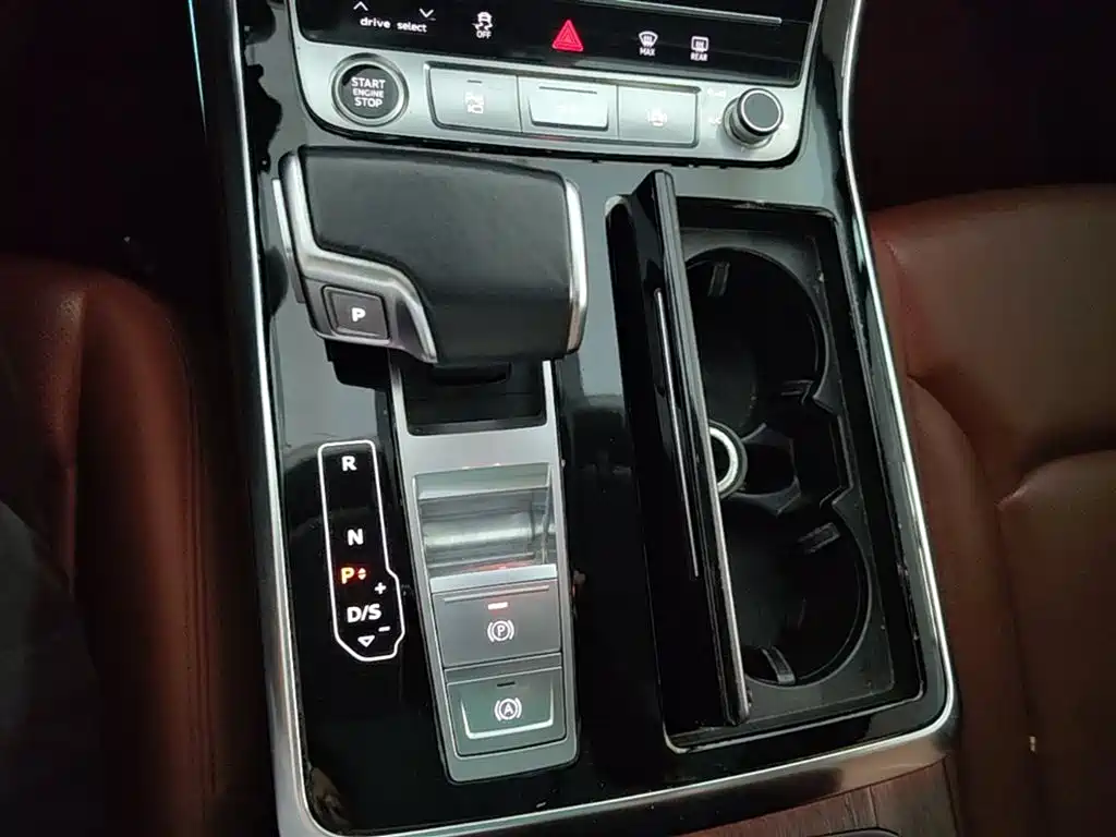 Audi Q7 2021 55 TFSI quattro S line Sport фото 21