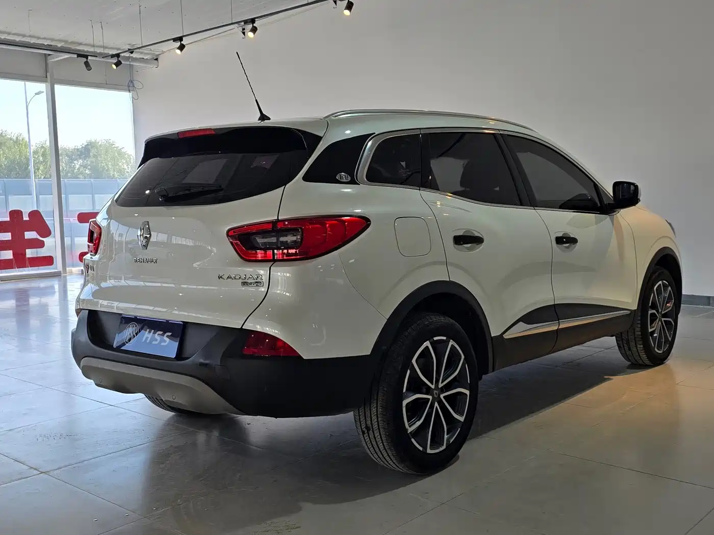 Renault Kadjar 2018 2017 2.0L 2WD Luxury Edition