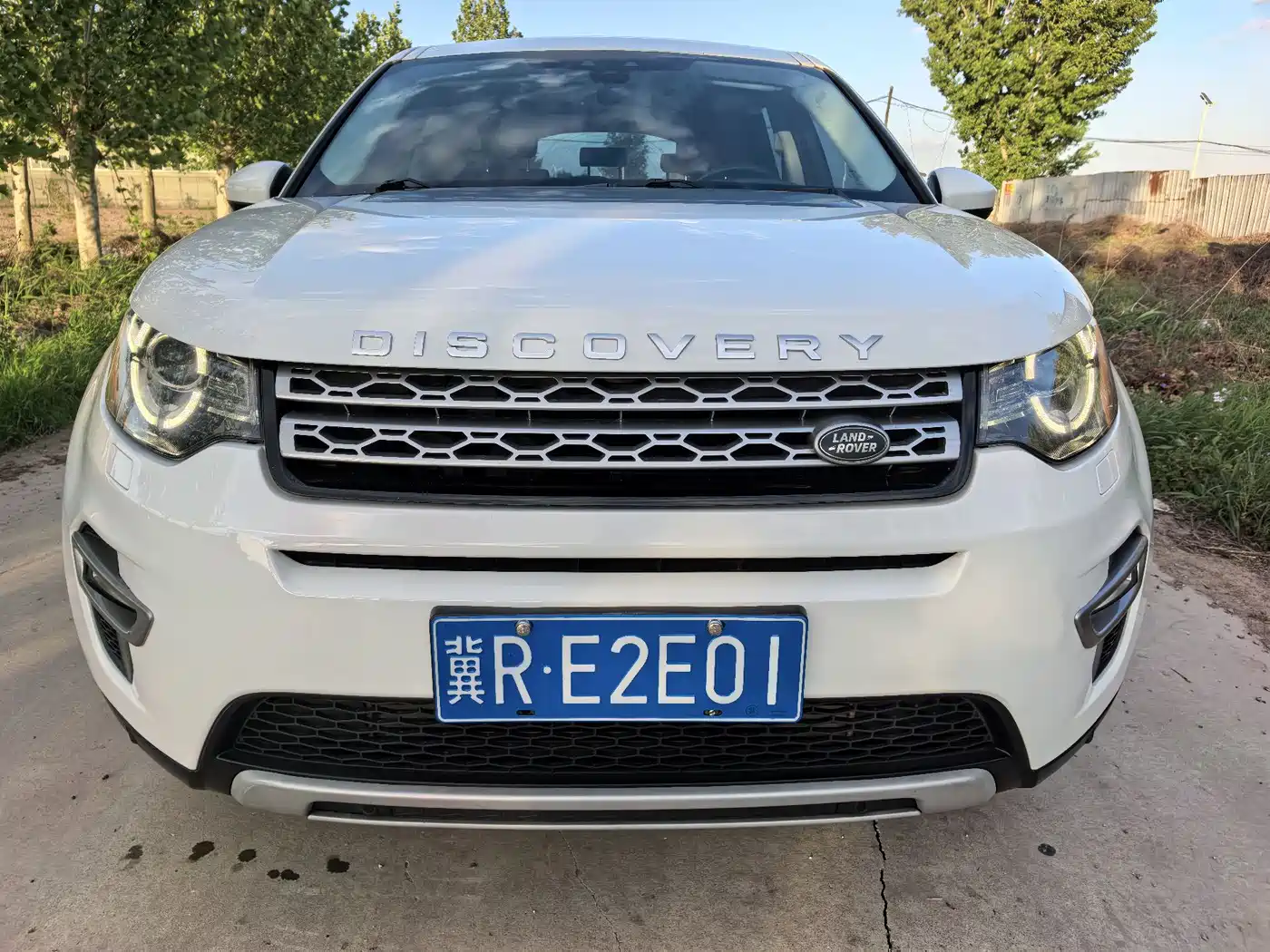 Land Rover Discovery Sport (Import) 2015 2.0T HSE Luxury фото 2