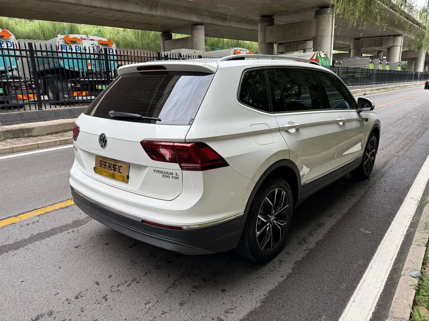 Volkswagen Tiguan L 2019 330TSI Auto 2WD Smart Luxury Edition China V фото 7