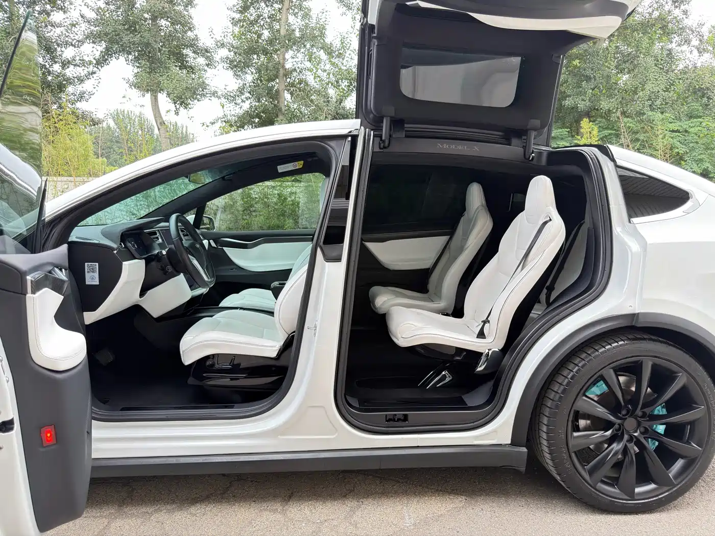 Tesla Model X 2016 2016 Model X 90D