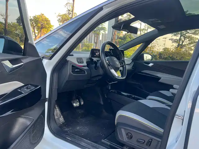 Volkswagen ID.3 2022 Pro Ultimate Smart Edition — фото 4